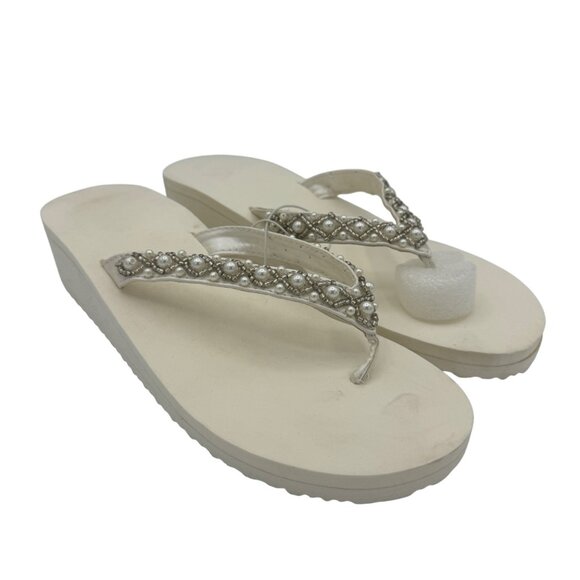 Davids Bridal McKenna Ivory Beaded Pearl Embellished Wedge Flip Flops - Picture 1 of 4